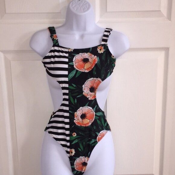 Cupshe Orange Green Black Striped Floral Swimsuit Bathing Suit Size Small - Picture 1 of 13